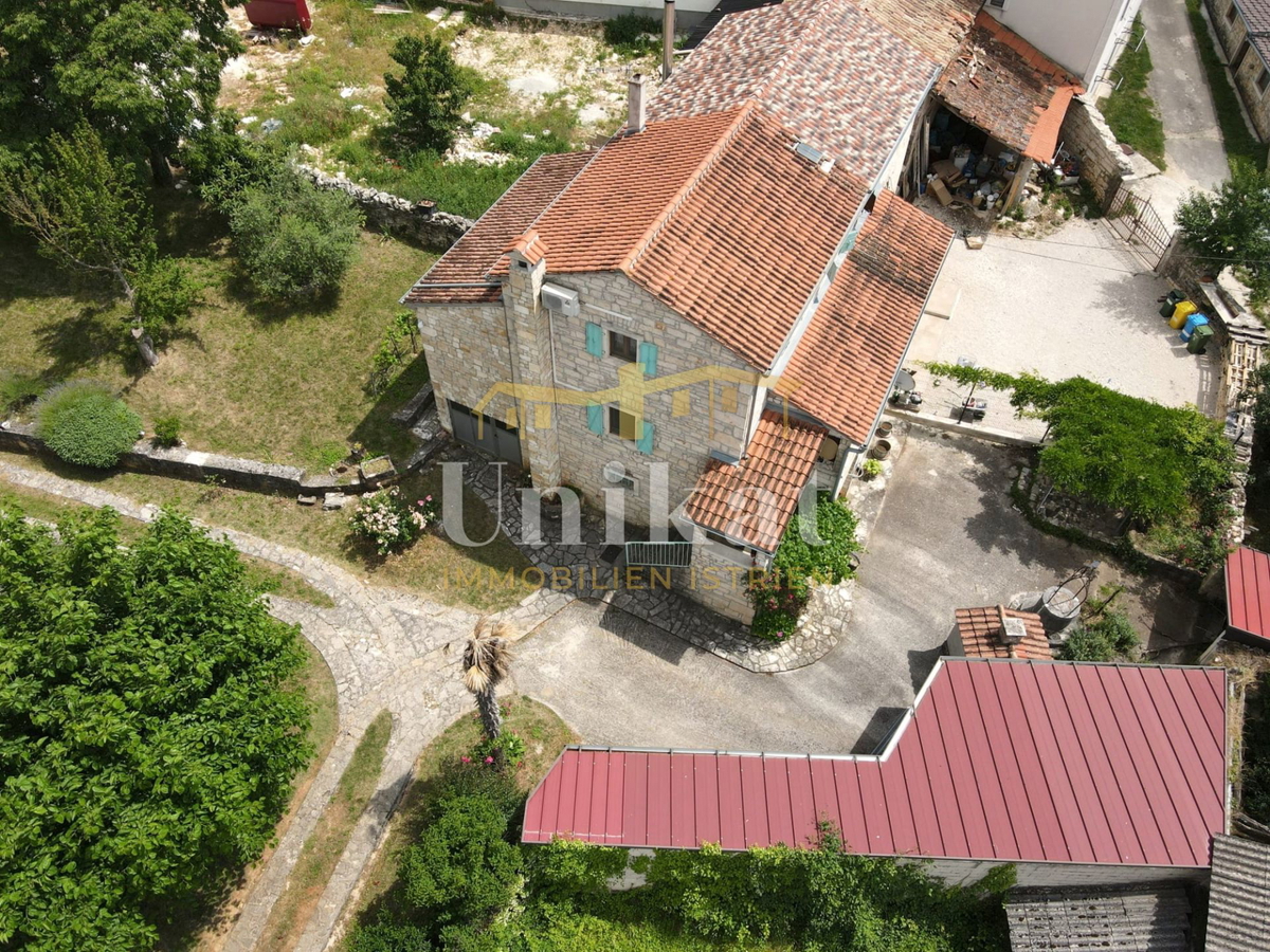 Casa in pietra ristrutturata